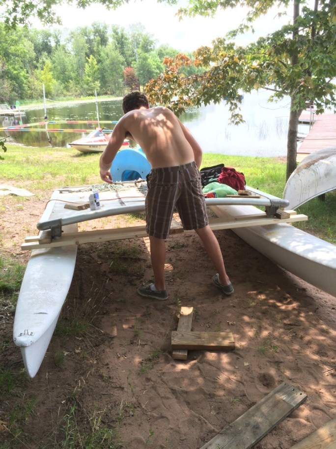 building a stable mast holder